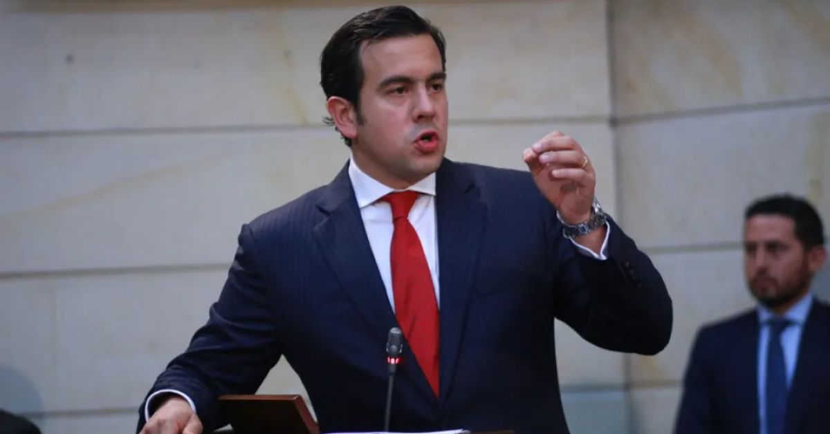 Comité de Política Criminal avala el estatuto antiterrorista del Gobierno De la Espriella